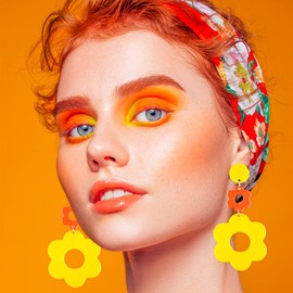 Acrylic Flower Earrings Daisy Flower Drop Dangle Earrings Resin Flowers Floral Earrings Retro 60s 70s Bohemian Earring for Women Girl