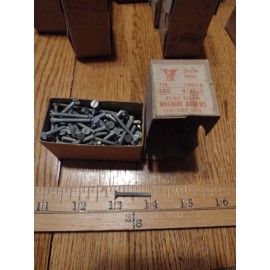 Fastenere 4-40 x 1"  FLAT HEAD MACHINE SCREWS ELEC. GALV. STEEL. QTY: 120. NOS