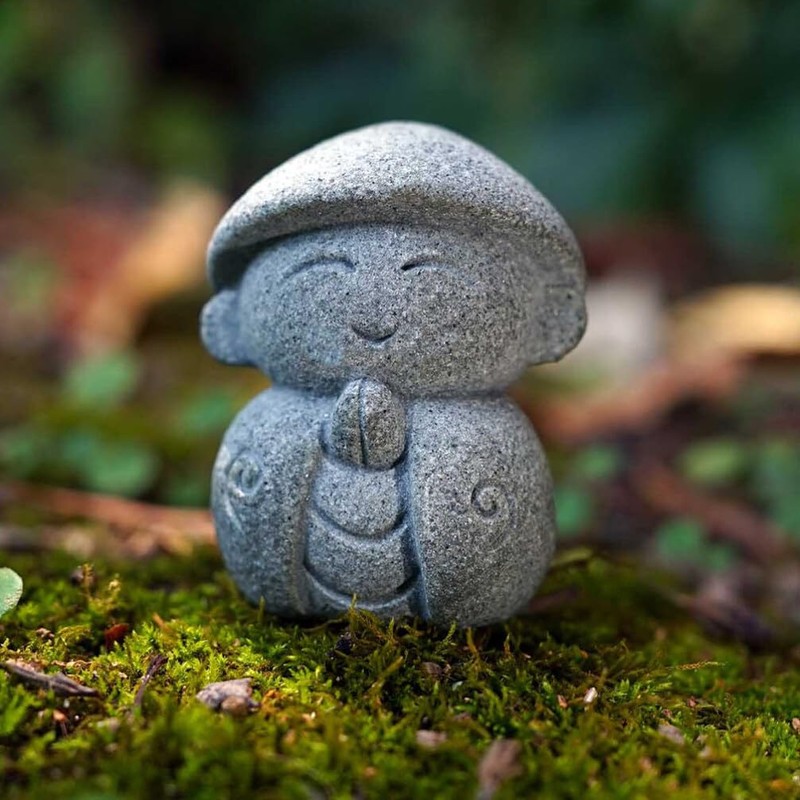 Toddmomy Japanese Jizo Monk Statue Praying Buddha Figurine Baby Buddha