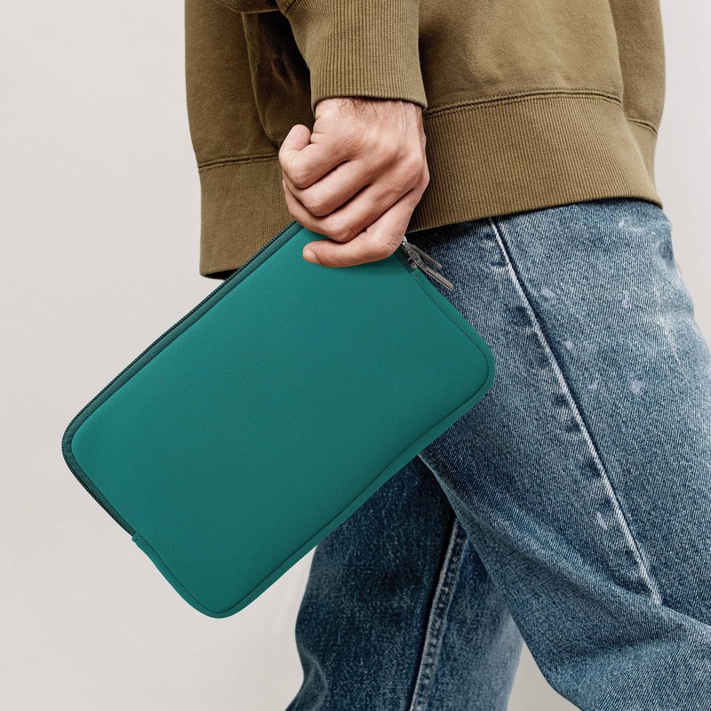 kwmobile Tablet Case Compatible with 8 - 8.4 Inch Tablet
