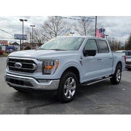 BASF Touch Up Paint for Ford F-150 with paint code A3, Space White.