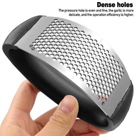 FAMIC Premium Stainless Steel Garlic Press Rocker & Mincer - Ninja Kitchen Gadget for Wellness - Perfect for Garlic Crushing, Pesto Making, and More - Ideal for Cooking Enthusiast (Black-1pcs)