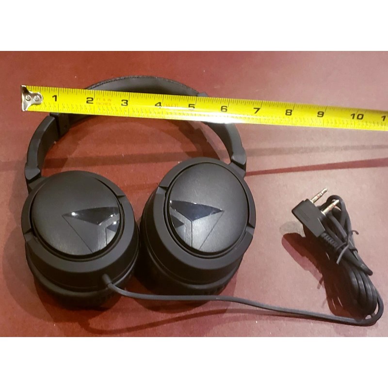Delta Airlines Premium Head Phones Brand New 044208423