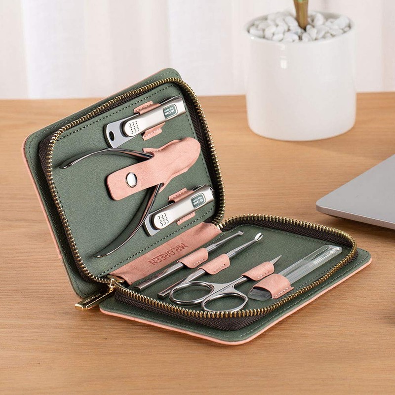 Manicure Pedicure Set, 7-piece Professional Nail Care Nail Clippers Case