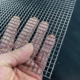 18Gauge 24"x16"Stainless Steel Welded Mesh 1/4 inch Holes Delivered Flat|Strong Heavy Wire Fence Chicken Wire Fencing Metal Screen for Screen Door Mesh,Poultry Cage,Grill Mesh,Bird Netting,Pet Grate