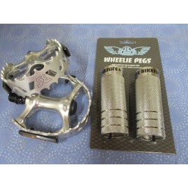 SE Bikes BMX Silver Bear Trap 9/16" Pedals & Wheelie Axle Pegs 35 x 98 3/8"-14mm