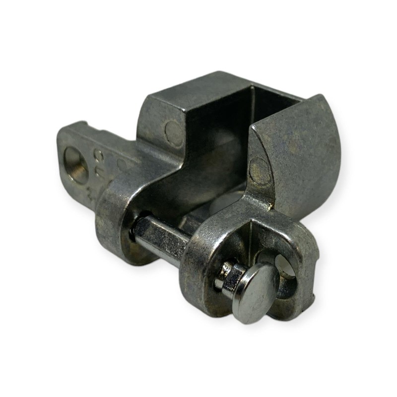 GU scissor bearing with pin right 6-28020-00-R-1