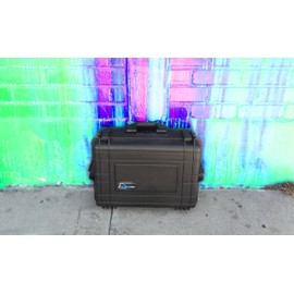 CLOUD/TEN 23 inch XL Airtight Travel Case with Impact Absorbing Protective Customizable Foam