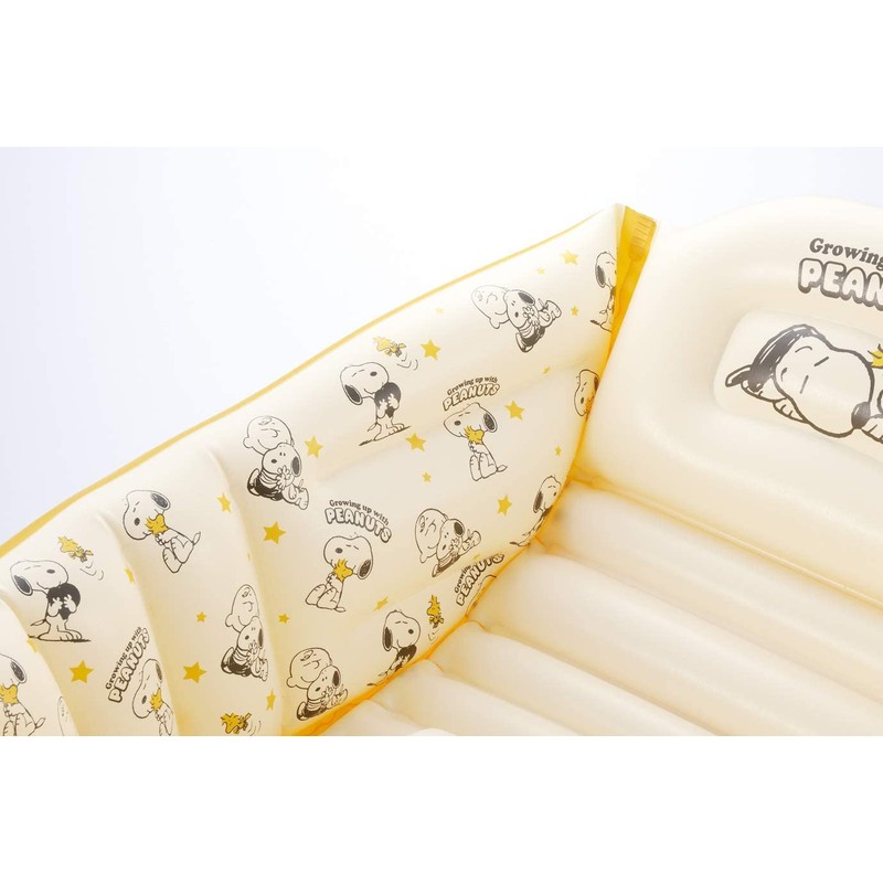 Richell Snoopy Plush Baby Bath W Newborn to 3 Months