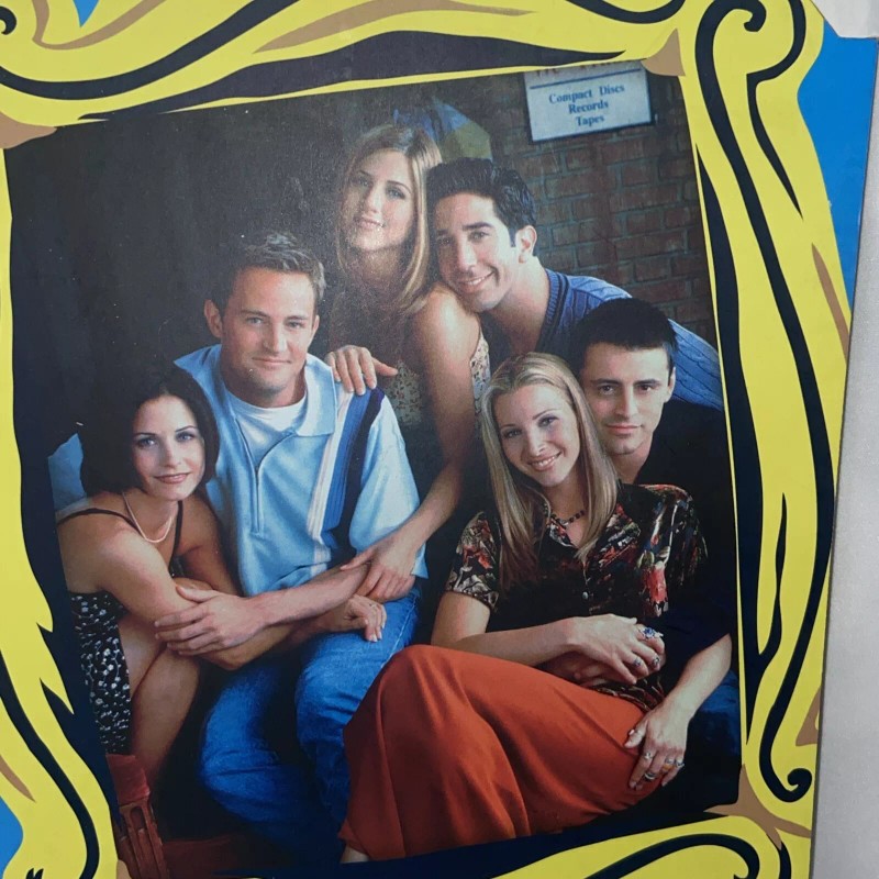 FRIENDS The TV Series 11.75" Cast Picture Door Frame Wall