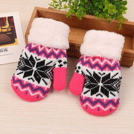 Kids Fluffy Knitted Gloves Winter Super-soft Plush Full Finger Gloves Thicken Hand Warmer Gloves Outdoor Skiing Cycling Gloves for 4-10 Y Kids