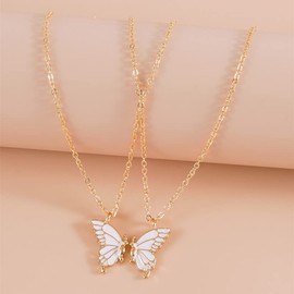 Mother Daughter Necklace Gifts for Mothers Day Birthday Gifts for Mom Daughter Matching Butterfly Necklace Set for 2 Mommy Daughter Pendant Necklace Gifts for Women Girls Mum Mama Duaghter Gold Chain Choker Necklaces