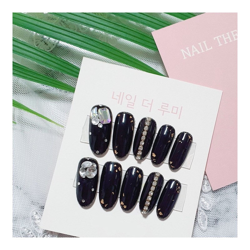 Chic black nails Handmade nail tips - long stiletto /