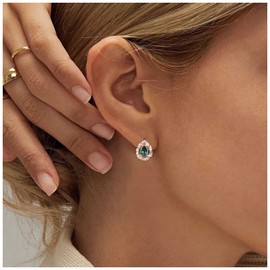 Yheakne Vintage Teardrop Emerald Earrings Cut Out Teardrop Stud Earrings Gold Tiny Emerald Green Earrings Waterdrop Green Crystal Earrings Jewelry for Women and Girls