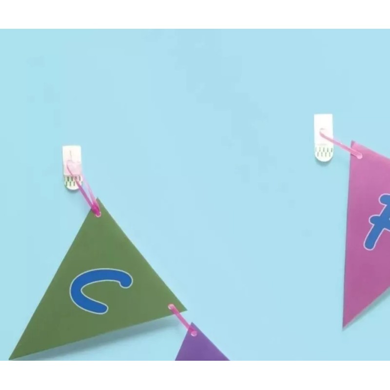 Betterware Set De 4 Ganchos De Plástico Ganchitos Cero Clavos