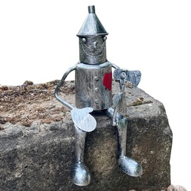 Alfie Francis 16cm Small Wall/Shelf Sitting Tin Man Garden Ornament Indoor Home Decoration Gift