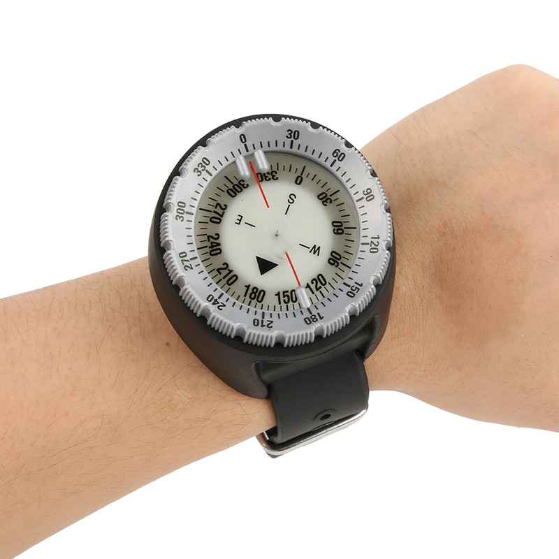 CP-991 Lightweight Strong Magnet 50M Watch Balanced Waterproof Underwater Luminous