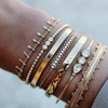 LuLiyLdJ Ein Set von 7 böhmischen Kristallarmbändern mit goldenen Quastenarmbändern,