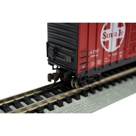 Bachmann Trains - HI-Cube Box CAR - ATSF #14044 - N Scale, Silver