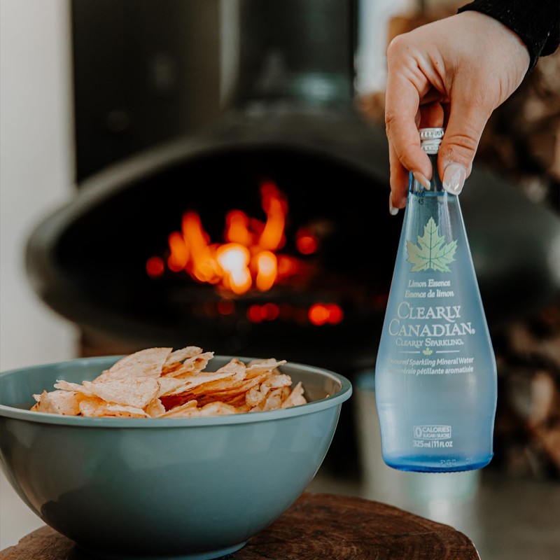Clearly Canadian Clearly Sparkling Limon Essence Unsweetened Flavored Sparkling Mineral