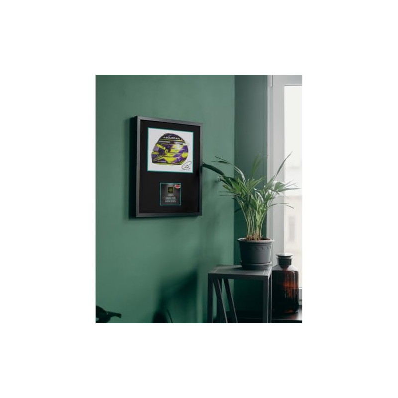 Lap Legends Lewis Hamilton (Border) Framed Display Gift with Reproduced
