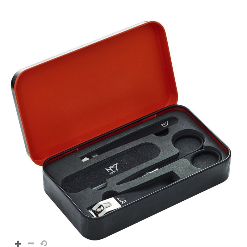 No7 Men Grooming Kit