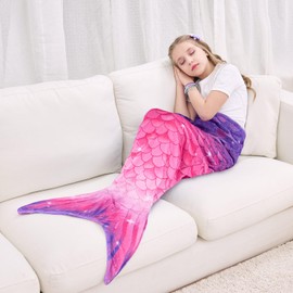 WERNNSAI Mermaid Tail Blanket - Soft Mermaid Blanket for Children Girls 140 x 60 cm Soft Flannel Mermaid Portable Blanket for Teenagers Birthday Gift (Purple & Pink)