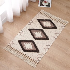 DXGJOKR Boho Bathroom Rugs Mat 2x3ft Farmhouse Bathroom Rug, Small Boho Bath Rug, Tufted Cotton Accent Rug with Tassels