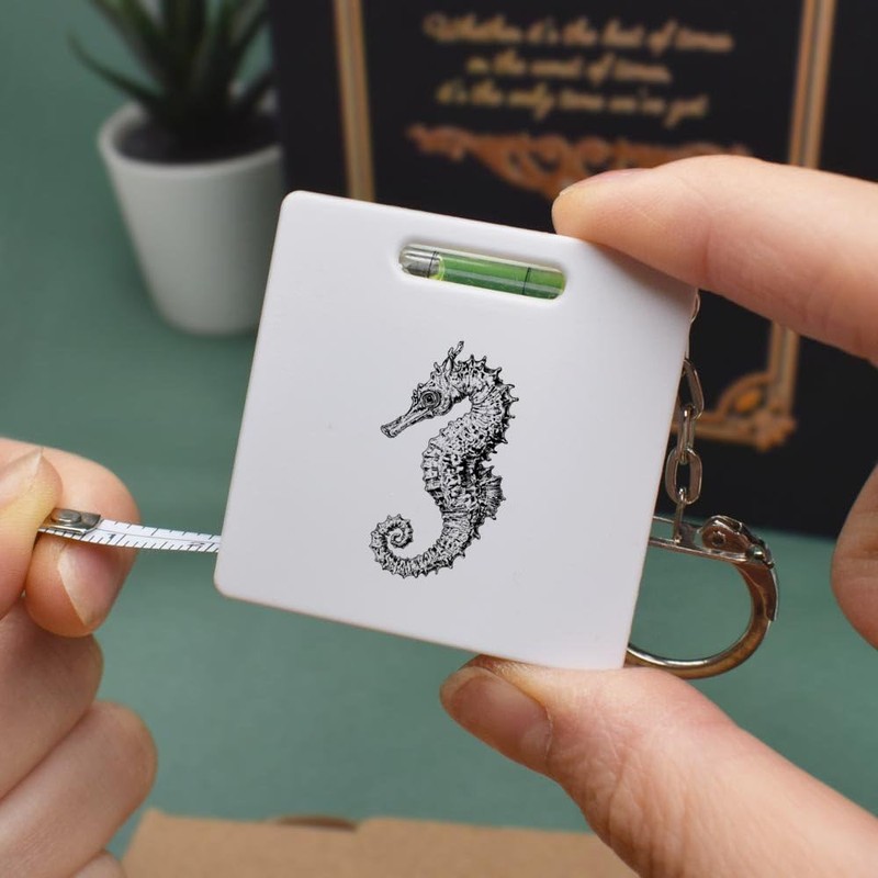 'Single Seahorse Side View' Keyring Tape Measure/Spirit Level Tool (KM00041820)