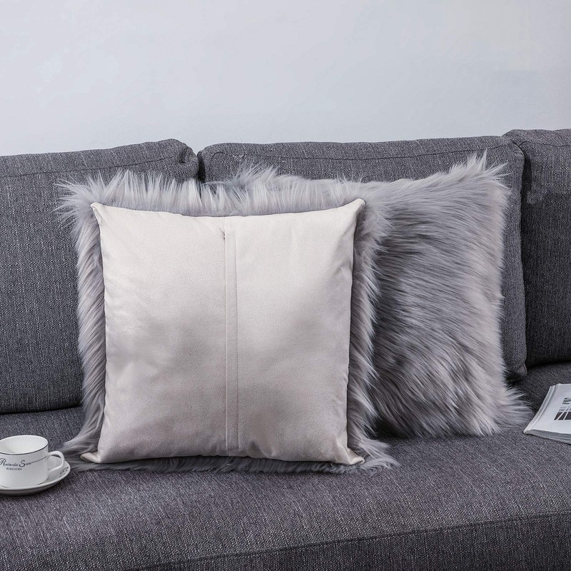 OYIMUA Grey 18'' x 18'' Fluffy Soft Faux Fur Cushion