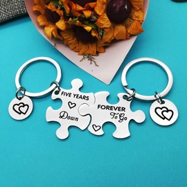 5 Years Anniversary Keychains Set Five Years Down Forever to Go Keyring Couples Puzzle Keychain Set of Two Love Gift Promise Jewelry Gift Wedding Anniversary Valentine's Day Gift for Husband Wife