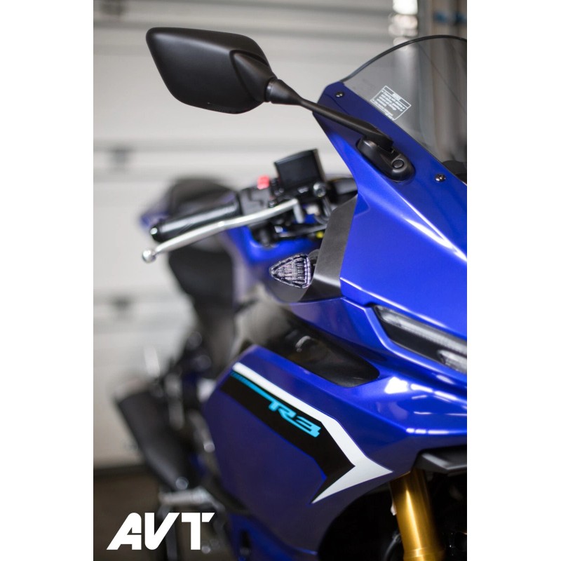 AVT Yamaha YZF-R3 / R3 2025 SMOKE FRONT Flush LED
