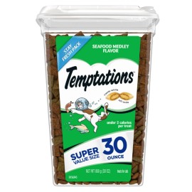 Temptations Classic Seafood Medley Flavor Crunchy And Soft Treats For Cats,30 Oz