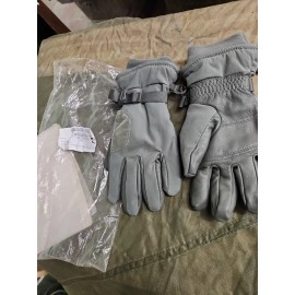Men's Women's Intermediate Cold/Wet Weather Gloves MEDIUM -8415-01-539-8