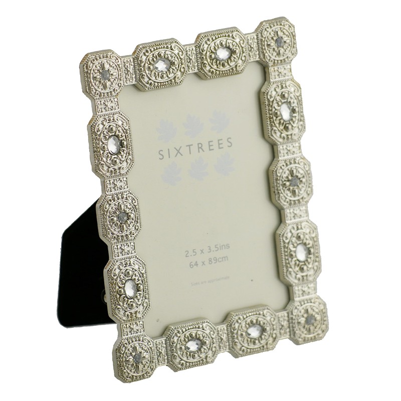 Antique Vintage and Shabby Chic Style silver metal photo frame