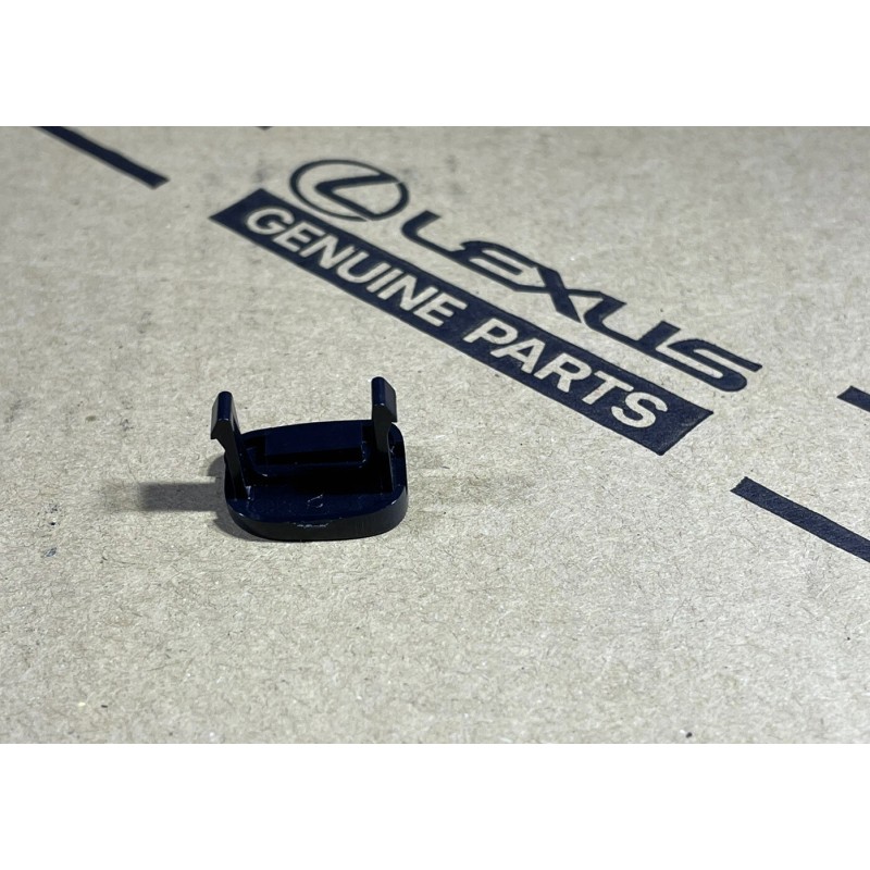 Lexus 03 - 07 LEXUS LX470 SHIFTER LOCK RELEASE BUTTON