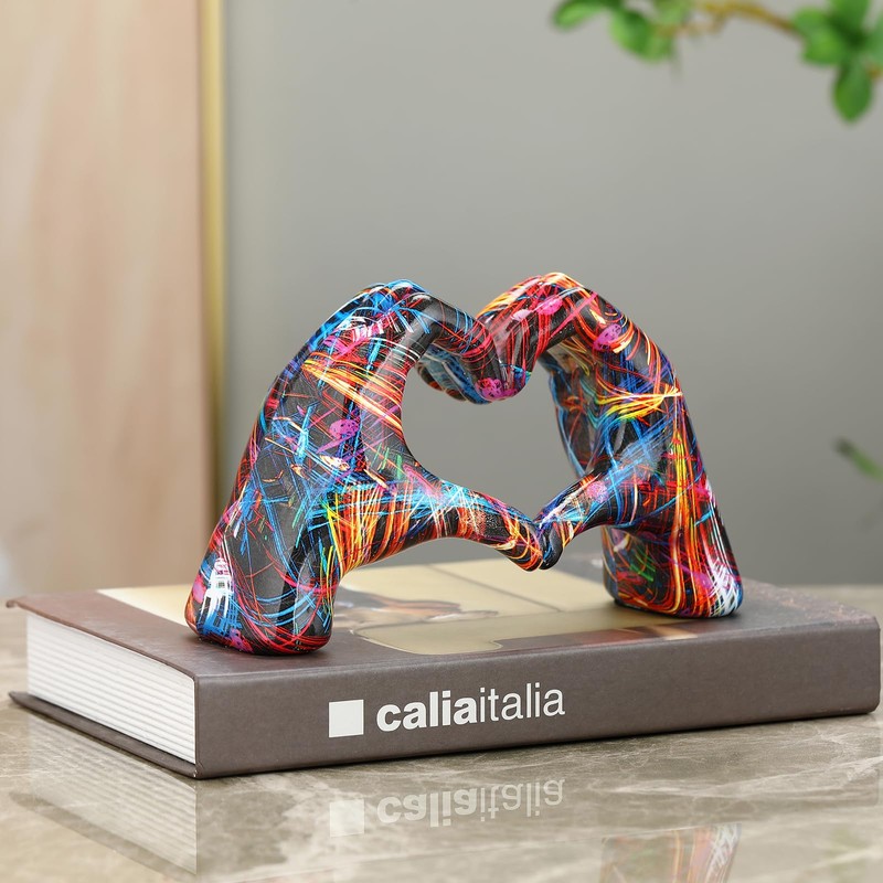 JDPEYI Heart Hands Sculpture - Gold Bracelet Holder and Modern