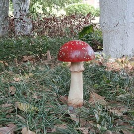 Mushroom Decor Outdoor Garden Statue - Garden Gnome's Favorite Garden Decoration Patio Decor (11.8", Red)