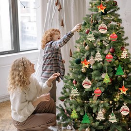 40 Pcs Wooden Christma Decoration 4 Style Wooden Christmas Hanging Ornaments Christmas Tree Decorations Wooden Baubles Christma Wooden Pendant for Xmas Tree Decorations