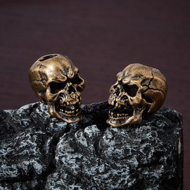 SUPERFINDINGS 2 Pcs Skull Beads Large Hole Skull Beads Bronze Skull European Beads Metal Spacer Beads Hole 5.5mm Earrings Pendant Necklace Earrings Keychain Choker Metal Parts Threading Beads Deco