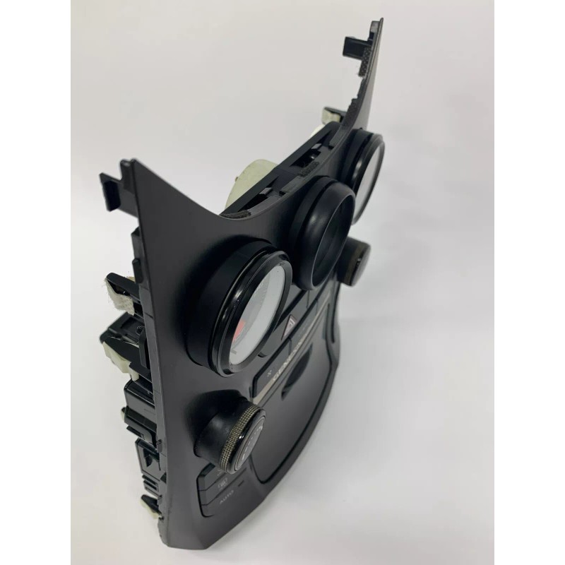 Genesis Coupe 13-16 Climate Control Gauge Pod
