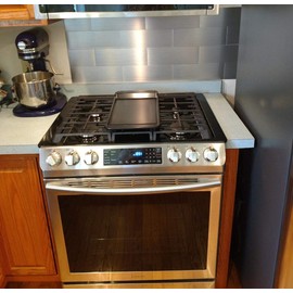 Art3d 4" x 12" Peel and Stick Stainless Steel Metal Backsplashes for Kitchen (30 Pack)