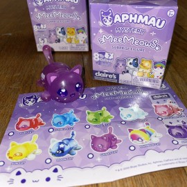 Bonkers Aphmau Meemeows Collectible Mystery Surprise Figure Galaxy Cat Litter 3 Purple
