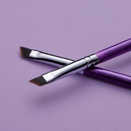 EIGSHOW Eyeliner Brush, Extra Fine Makeup Brush, Makeup Brush, Eyebrow Brush, High Quality Fiber Bristle, Soft, Easy to Draw, Wooden Pattern Black (E835 (Purple))