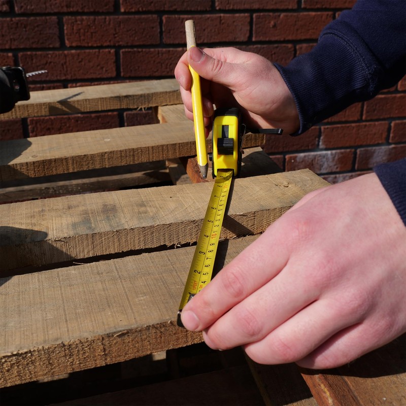5 Metre Retractable Tape Measure with Dual Break Button Design,