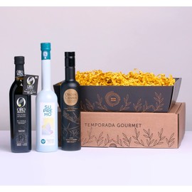 olivaoliva The Best Extra Virgin Olive Oils of the World (Jan Selection 2023) - Pack of 3 bottles of 500 ml (Cardboard Gift Box)