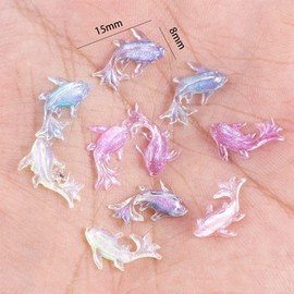 Tnyvm 100Pcs Colorful Cute Mini Shiny Miniature Resin Goldfish Figurines, DIY Terrarium Crafts Ornament Accessories, Fairy Garden Accessories Ornament, Outdoor Decor, Decorations