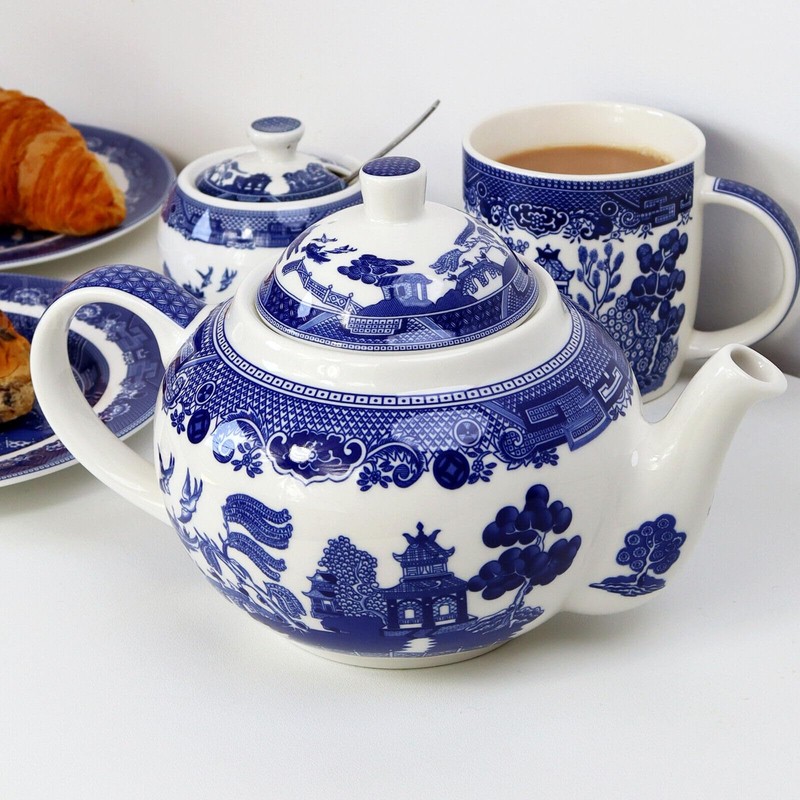 Blue Willow Tea Pot 1L Ceramic Kitchen Serving Traditional English
