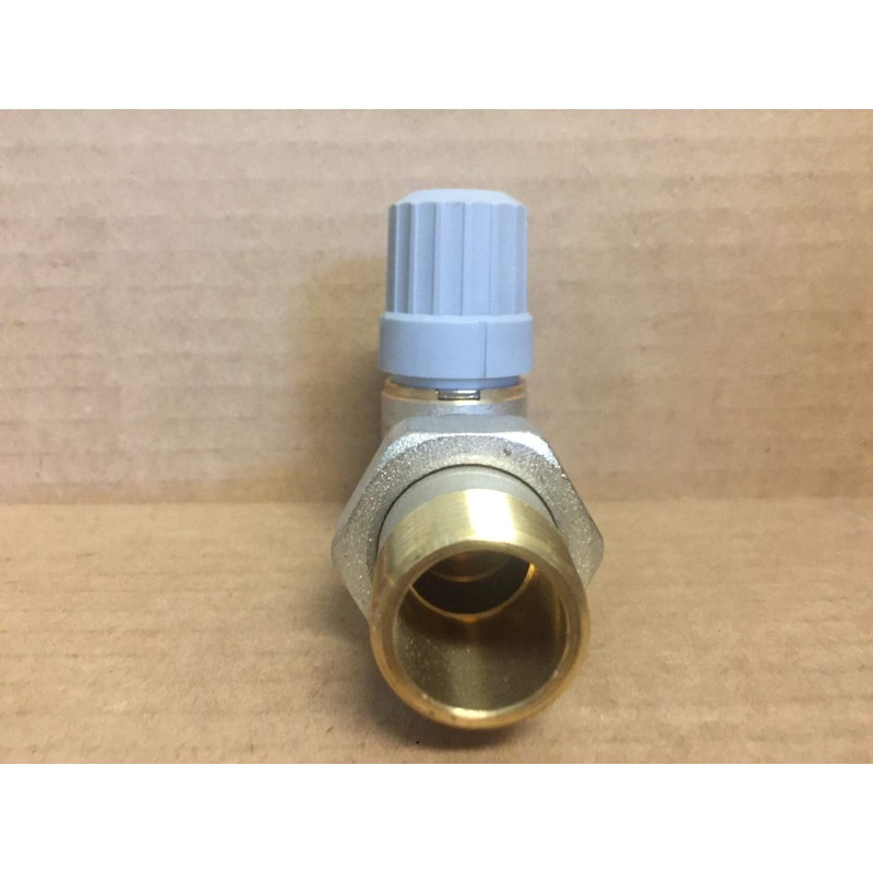Danfoss 013G8020/VAL19154 VALVE; 3/4" STRAIGHT THERMOSTATIC RADIATOR VALVE