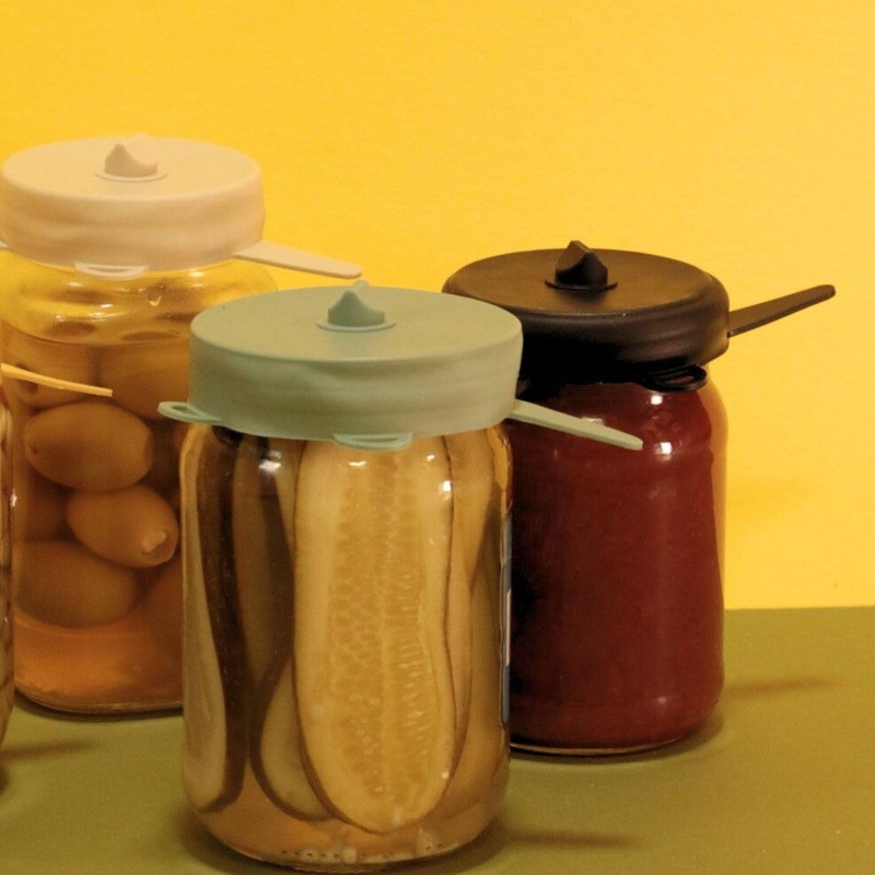 Silicone Airlock Fermentation Lids for Small Mouth Mason Jars. For